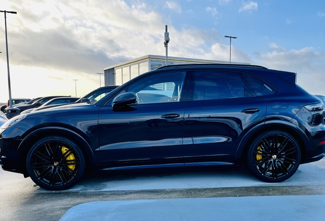 Porsche Cayenne Turbo S E-Hybrid