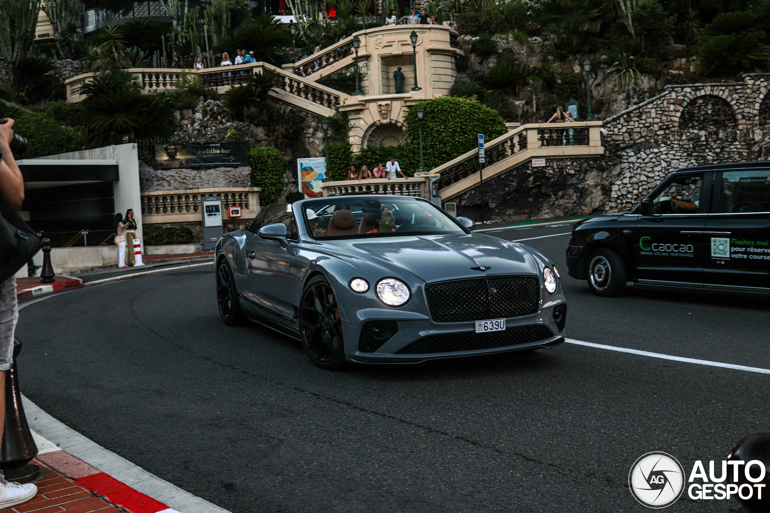 Bentley Continental GTC 2019