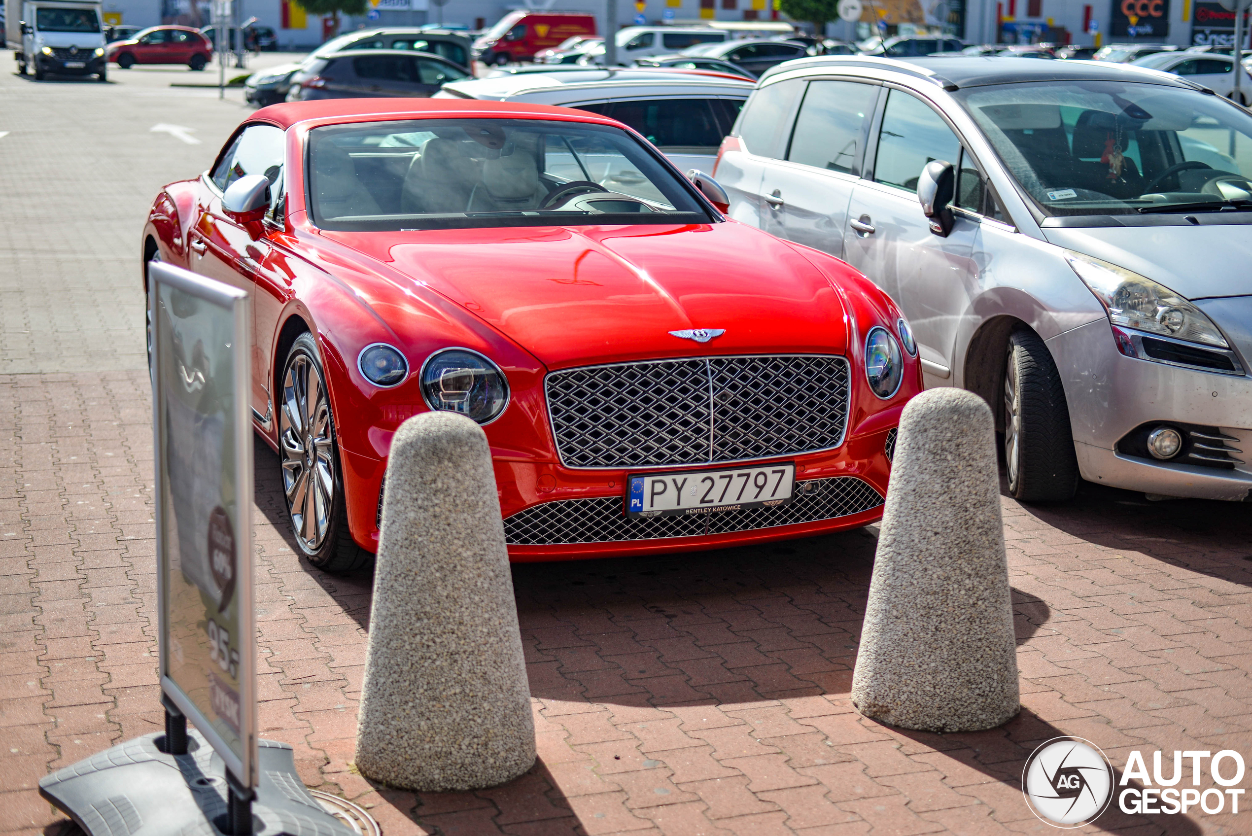 Bentley Continental GTC V8 2020 Mulliner