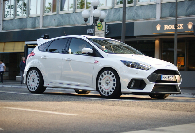 Ford Focus RS 2015