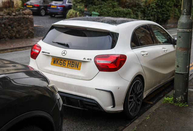 Mercedes-AMG A 45 W176 2015