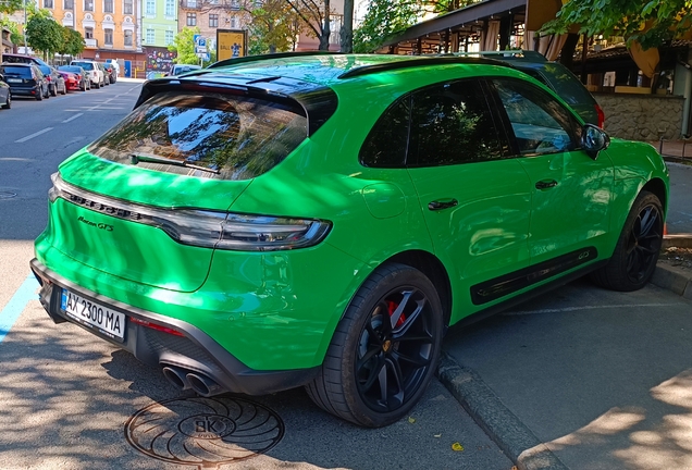 Porsche 95B Macan GTS MkIII