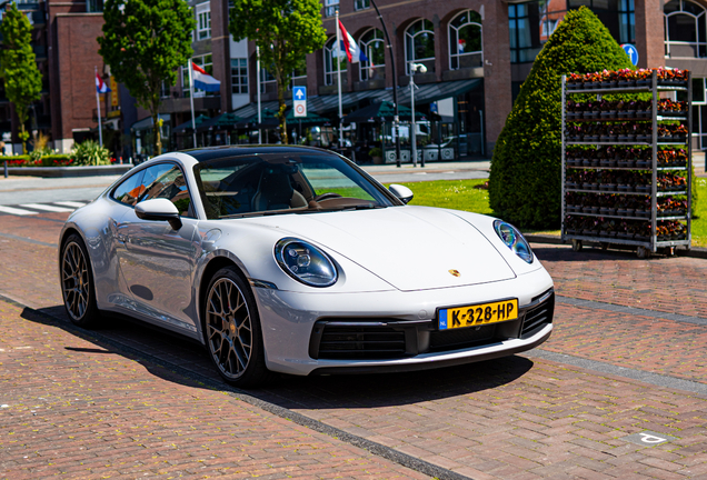 Porsche 992 Carrera S