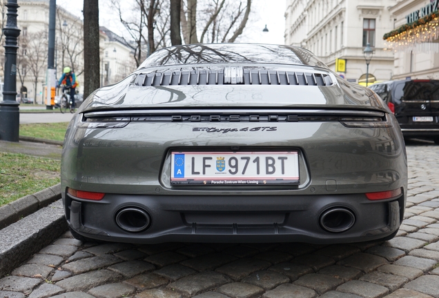 Porsche 992 Targa 4 GTS