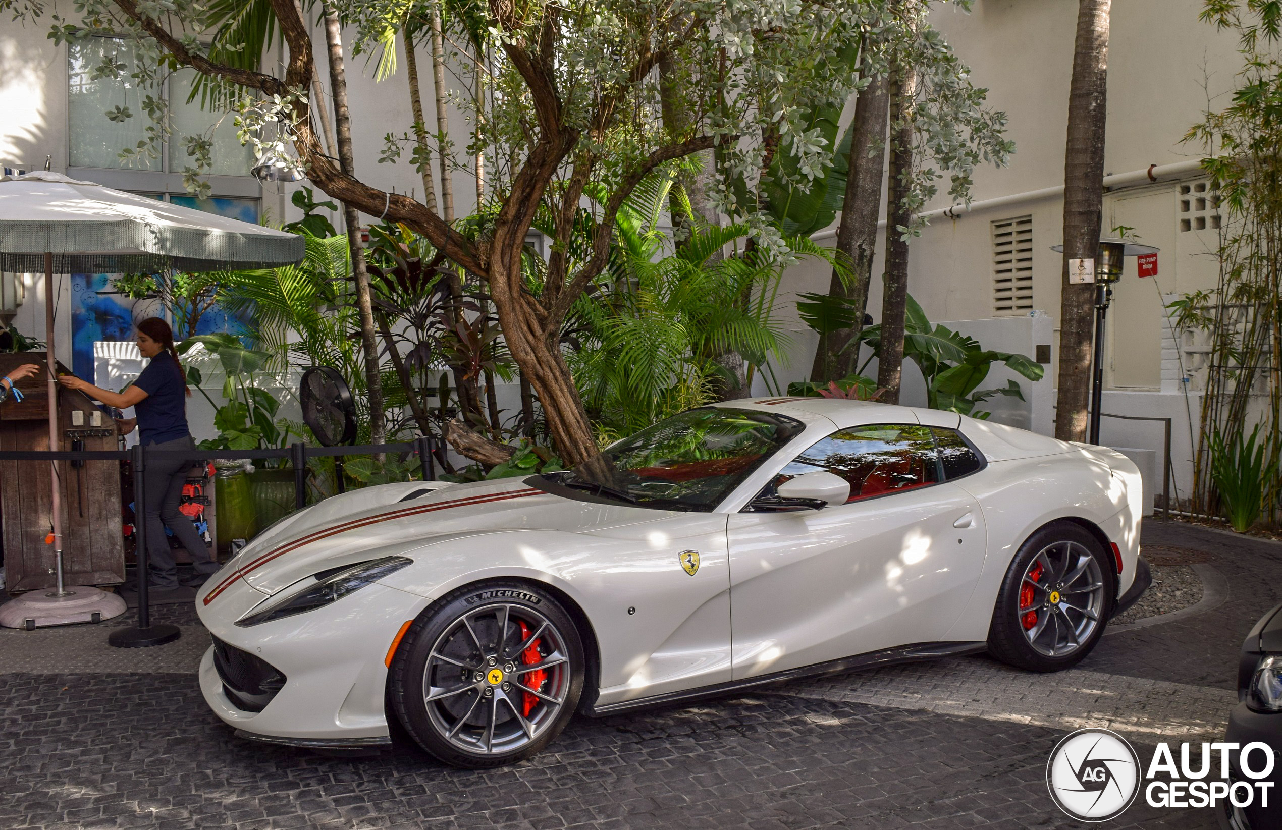 Ferrari 812 GTS