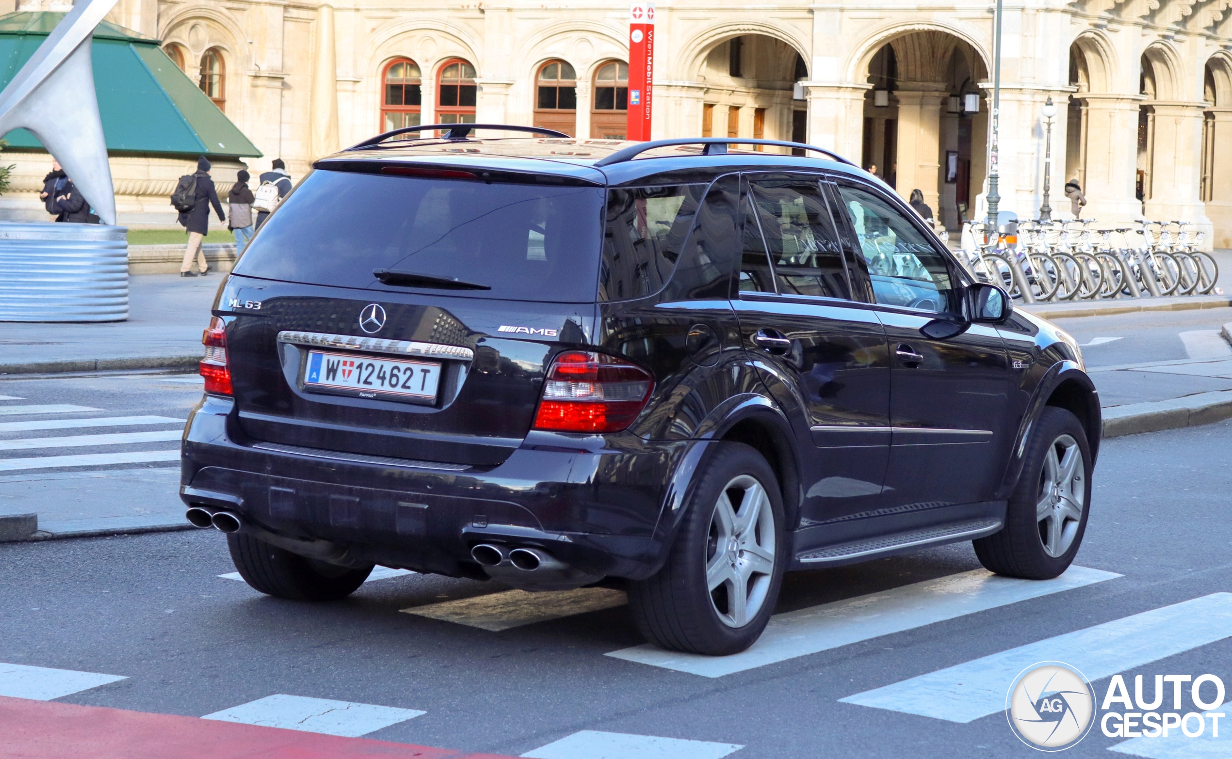 Mercedes-Benz ML 63 AMG W164