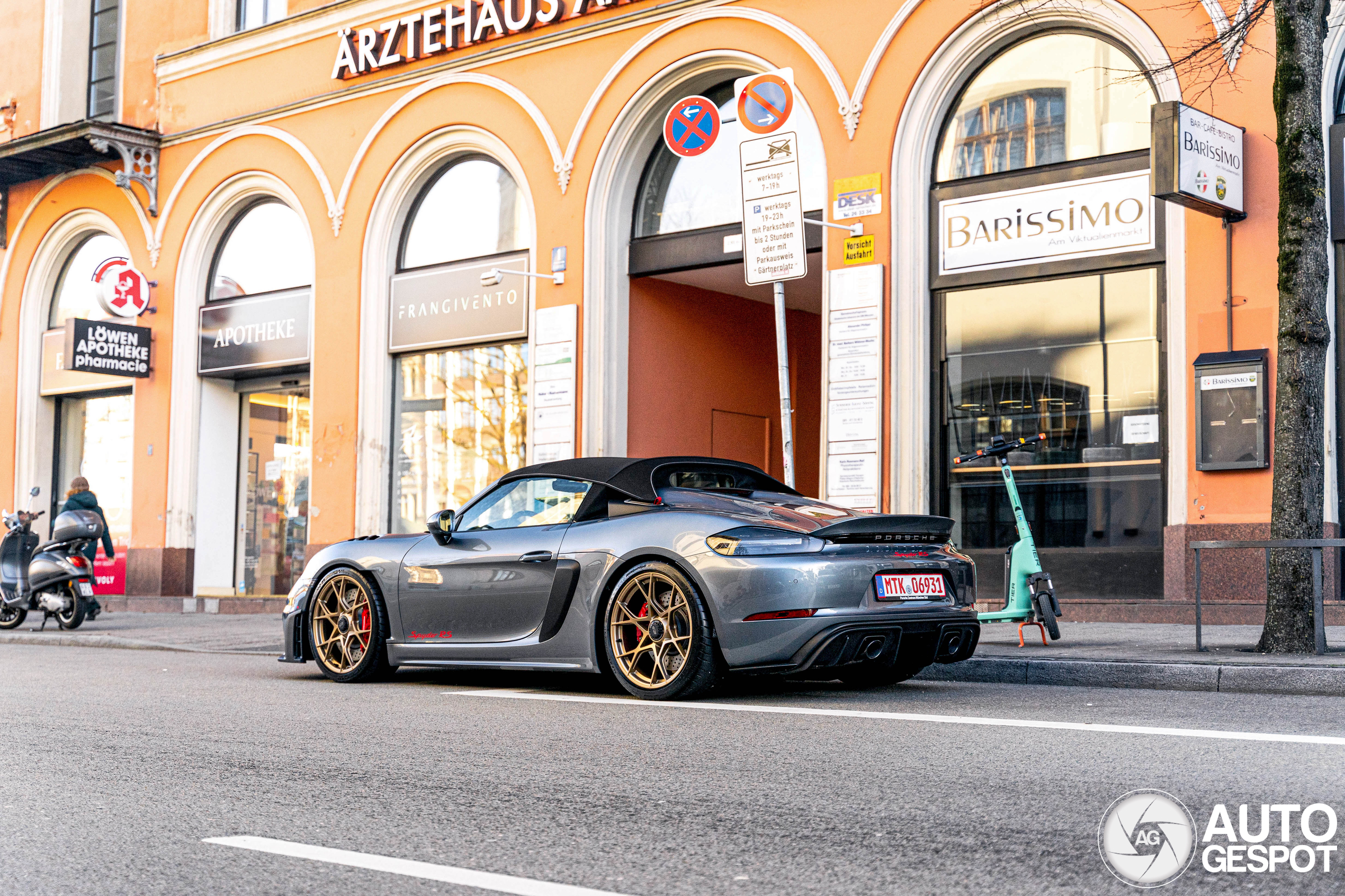 20 kilometer oud: Porsche 718 Spyder RS