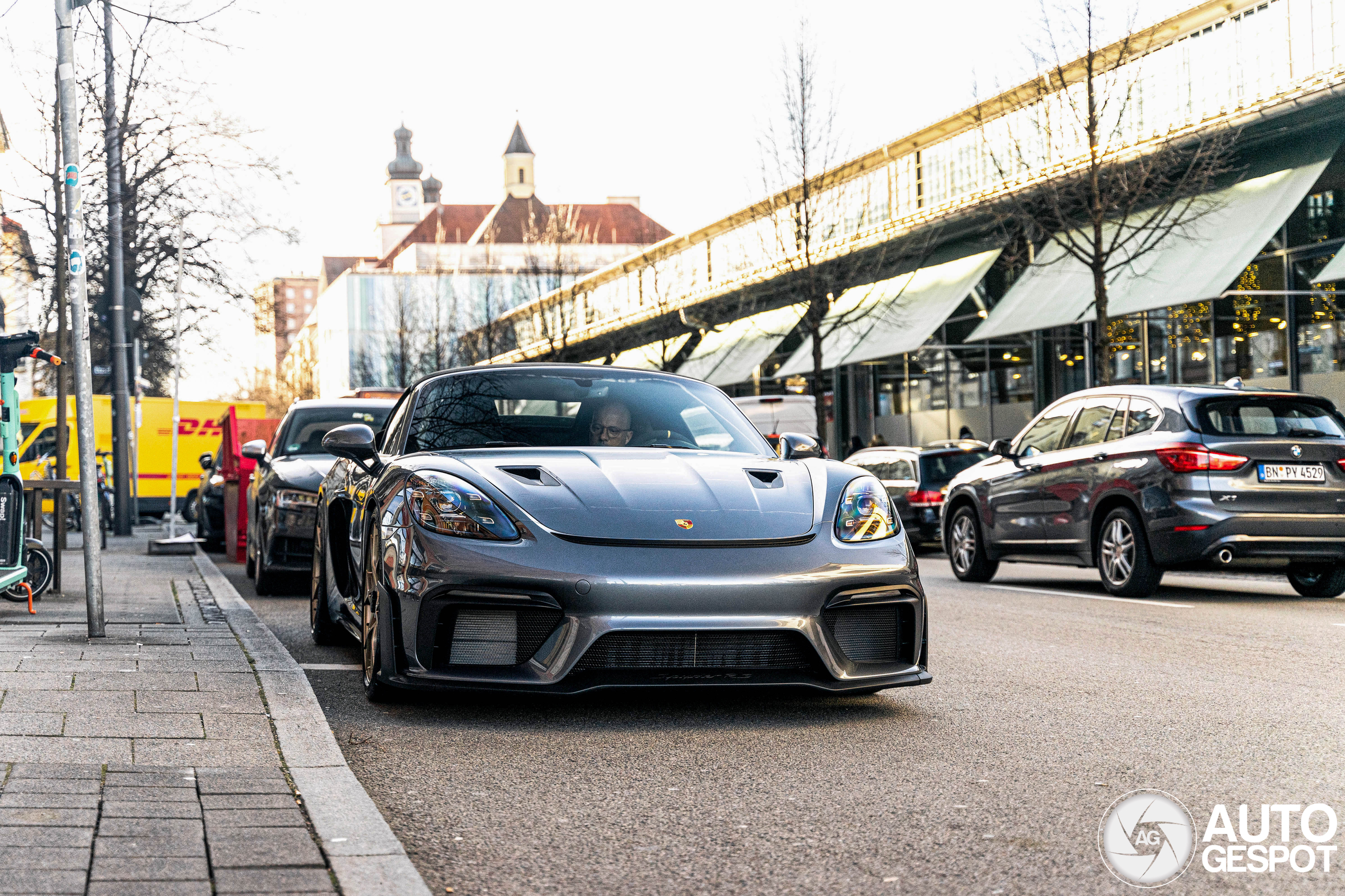 20 kilometer oud: Porsche 718 Spyder RS