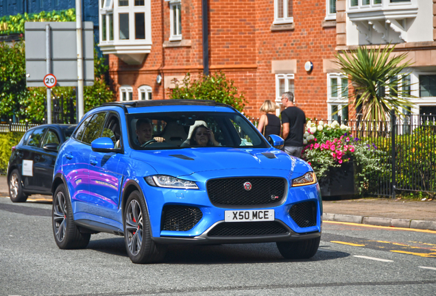 Jaguar F-PACE SVR