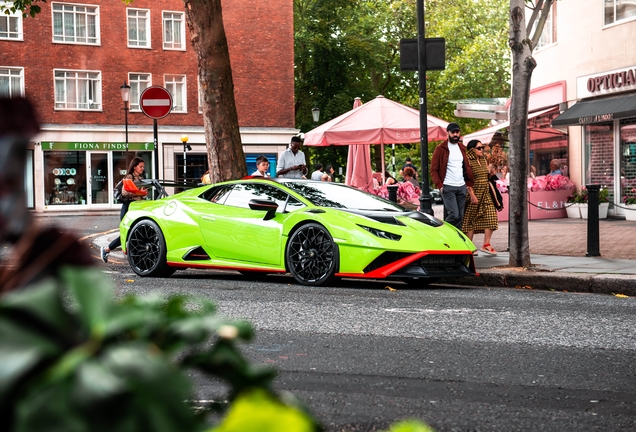 Lamborghini Huracán LP640-2 STO