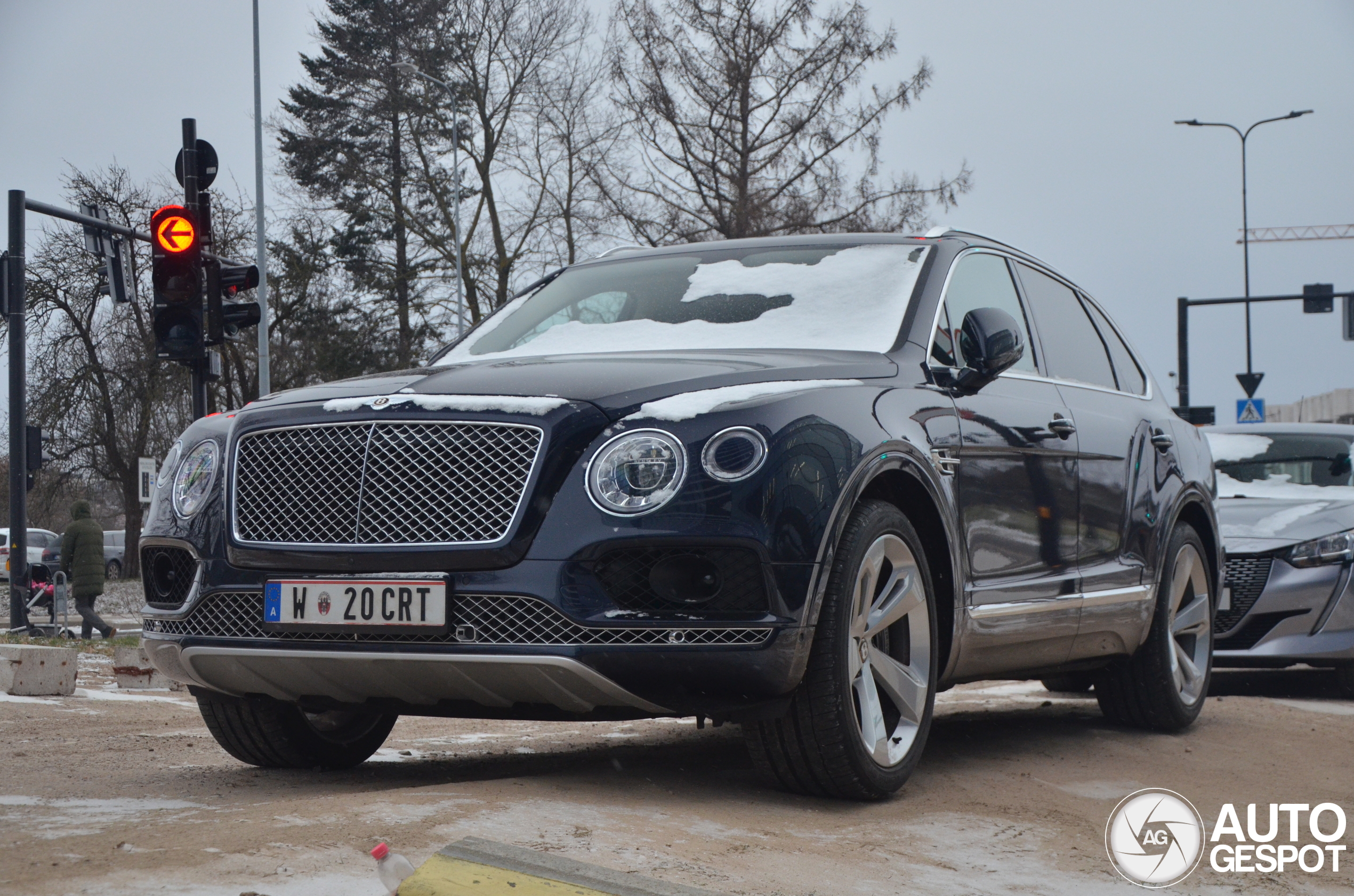 Bentley Bentayga V8