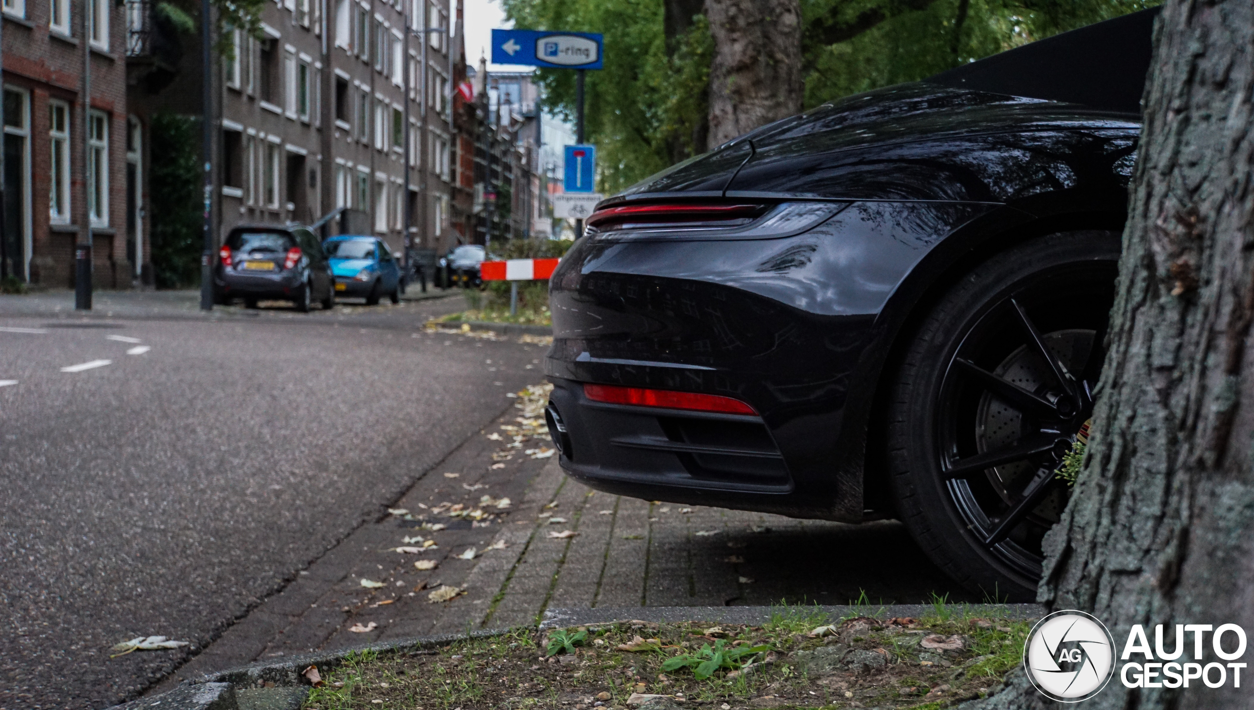 Porsche 992 Carrera 4S Cabriolet