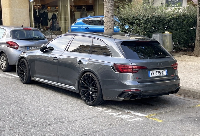 Audi RS4 Avant B9