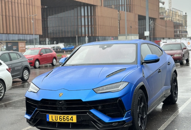 Lamborghini Urus Performante