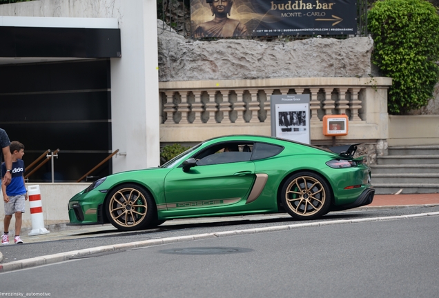 Porsche 718 Cayman GT4