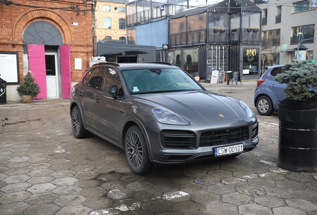 Porsche Cayenne Turbo S E-Hybrid