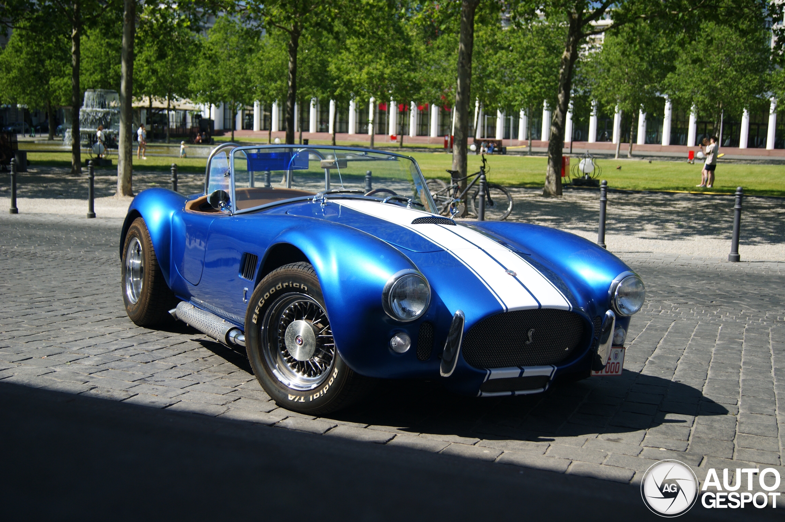 AC Cobra Superformance 427