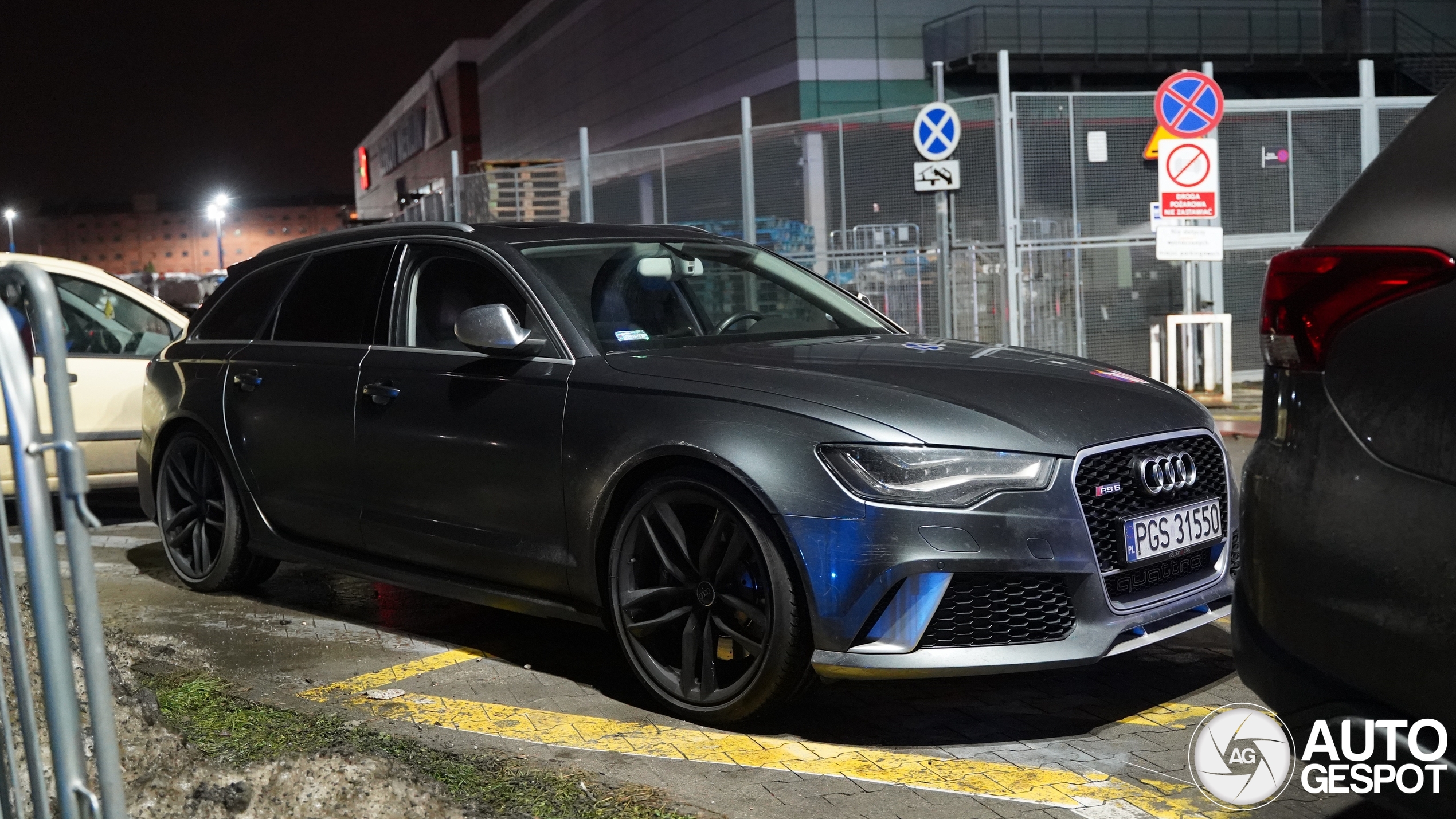 Audi RS6 Avant C7