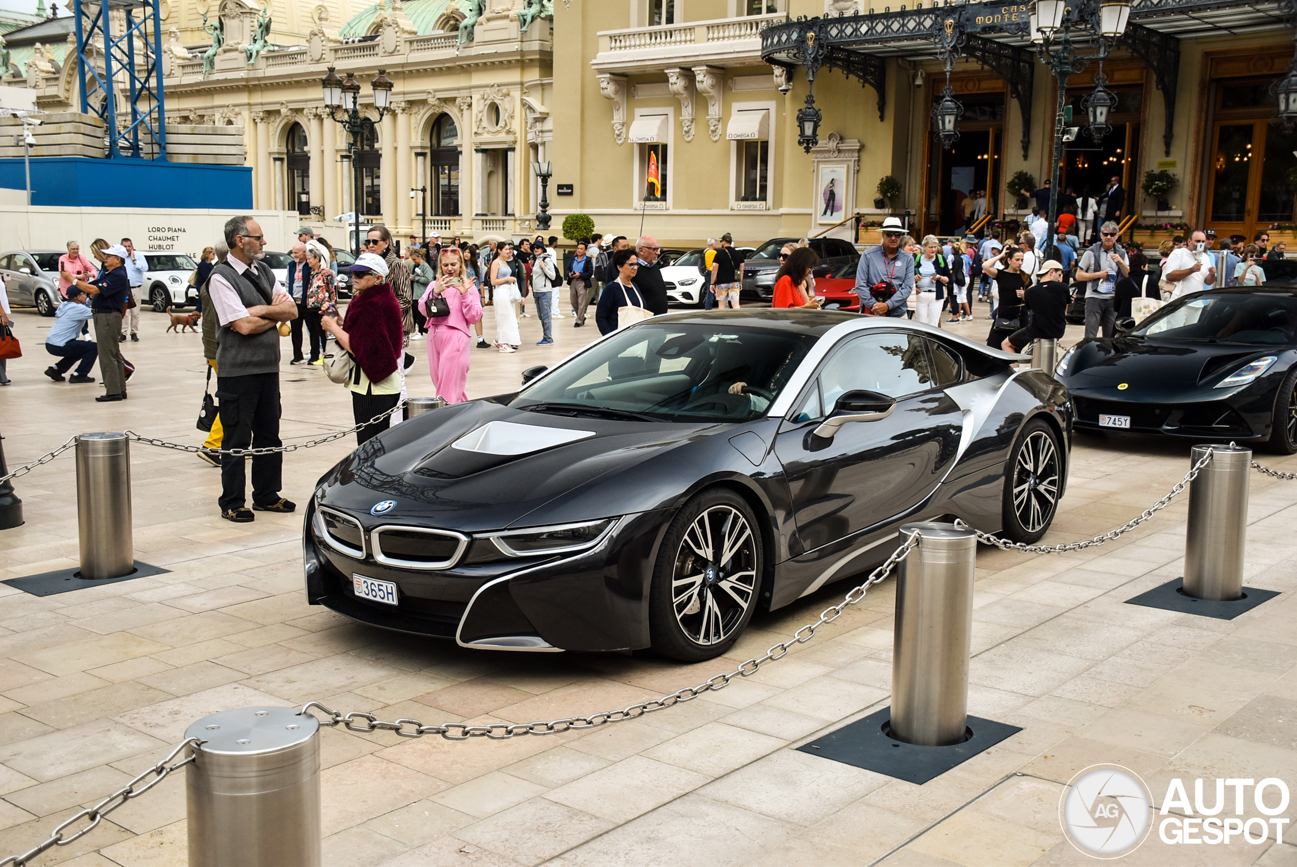 BMW i8