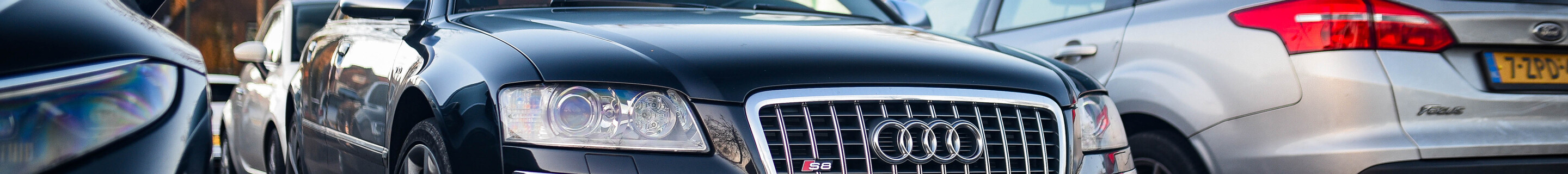 Audi S8 D3