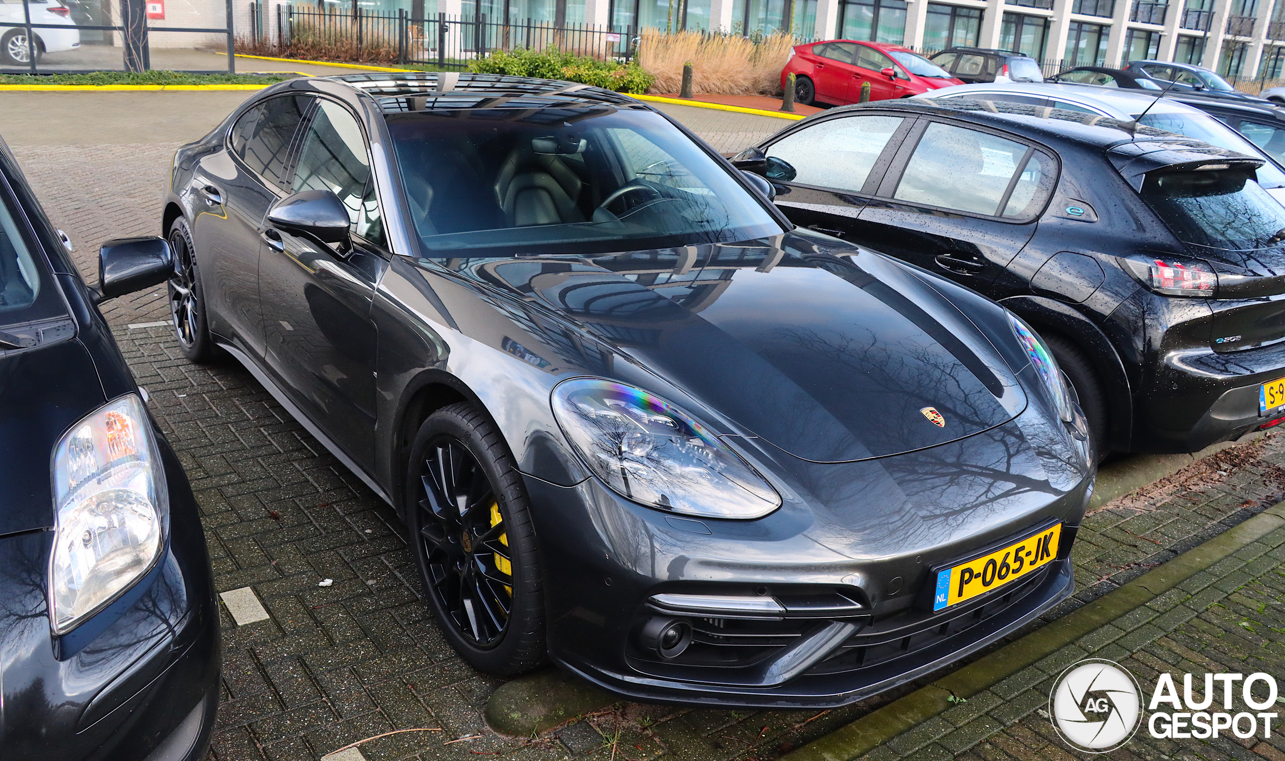 Porsche 971 Panamera Turbo S E-Hybrid