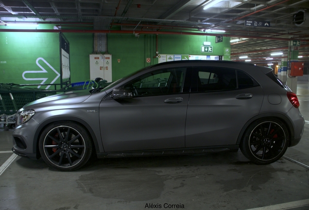 Mercedes-AMG GLA 45 X156