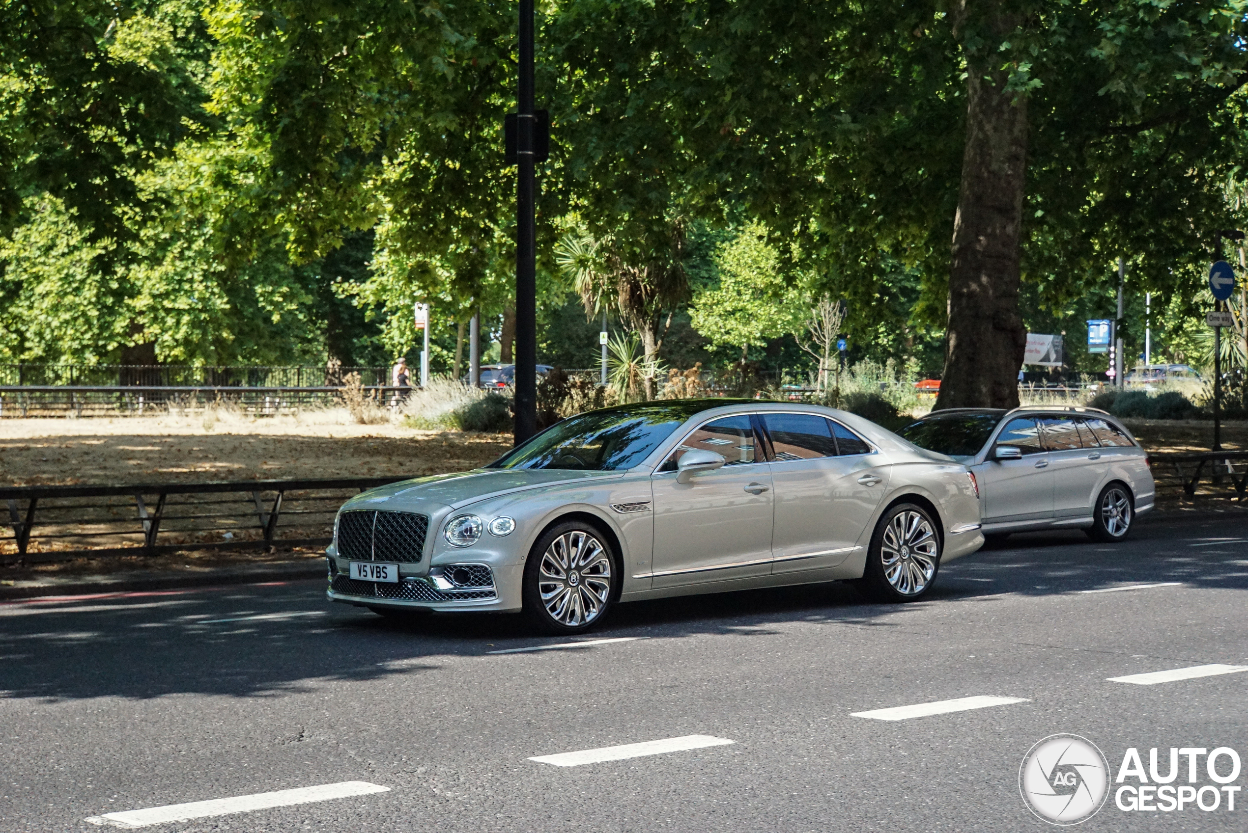 Bentley Flying Spur W12 2022 Mulliner