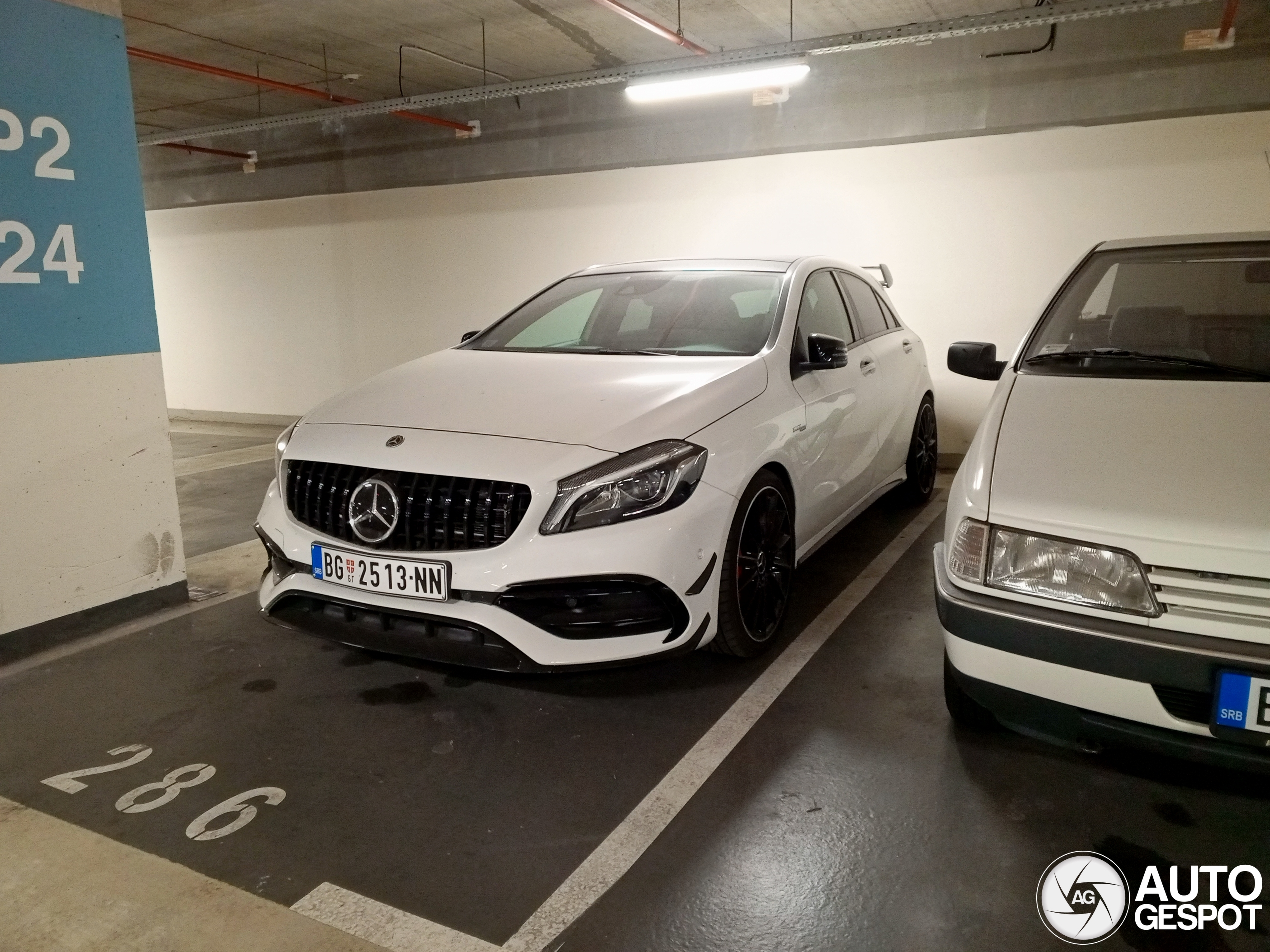 Mercedes-AMG A 45 W176 2015