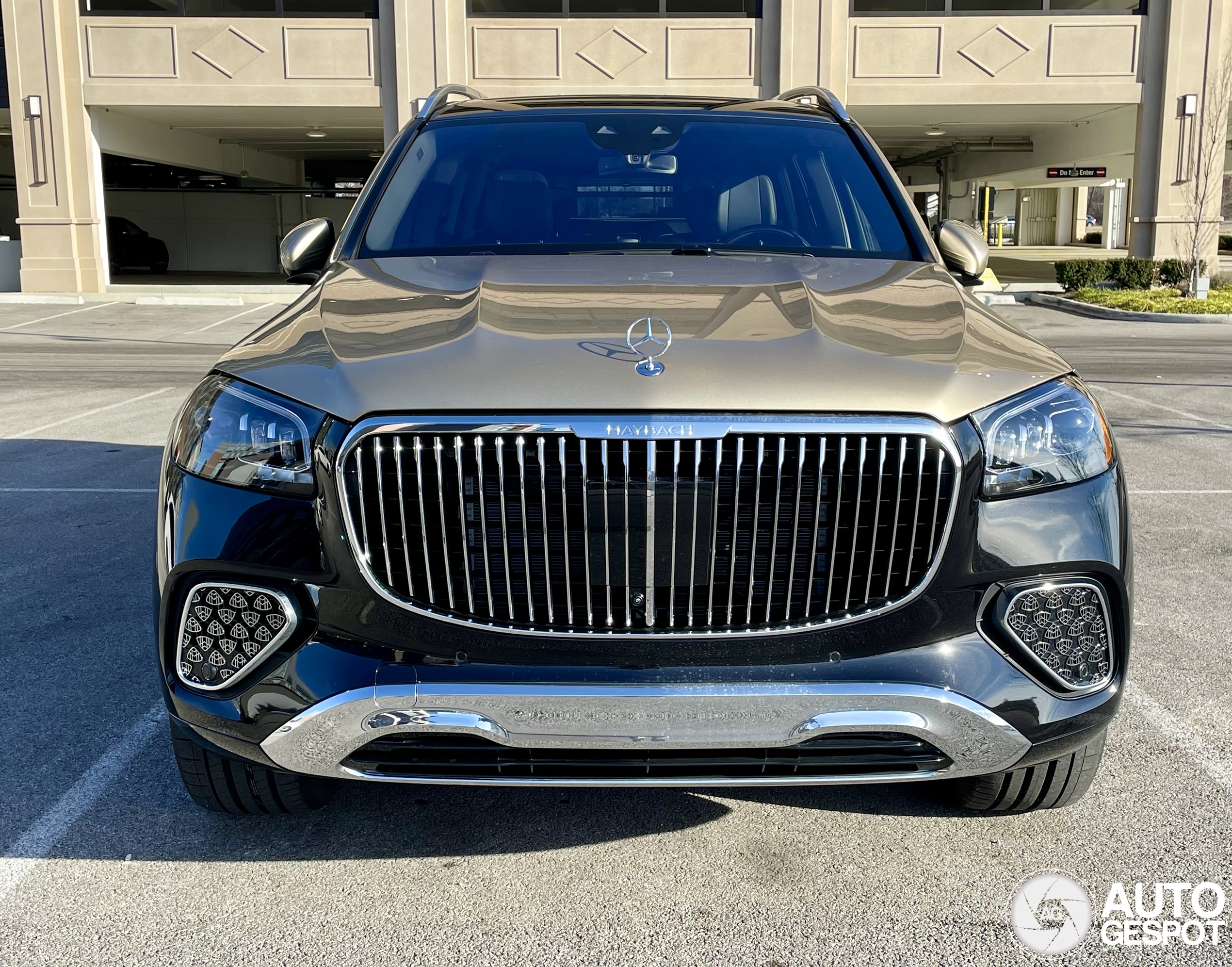 We kijken hier naar de nieuwe Mercedes-Maybach GLS 600