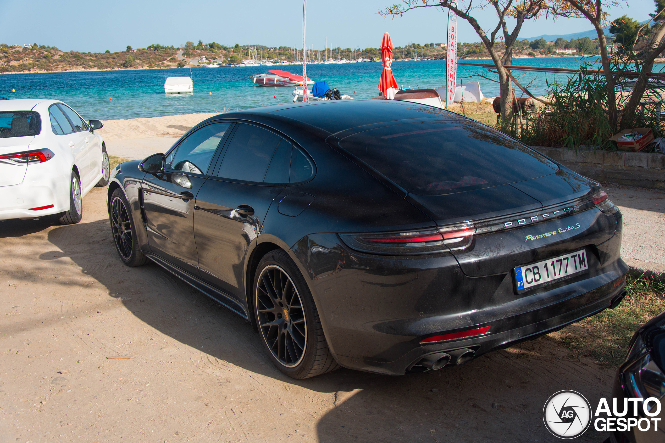 Porsche 971 Panamera Turbo S E-Hybrid