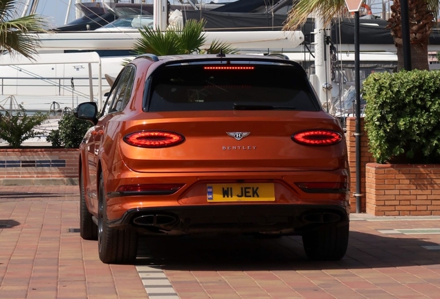 Bentley Bentayga V8 2021