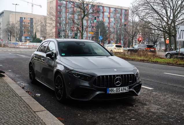 Mercedes-AMG A 45 S W177 2023