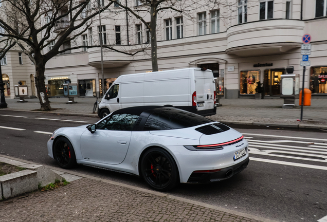 Porsche 992 Targa 4 GTS