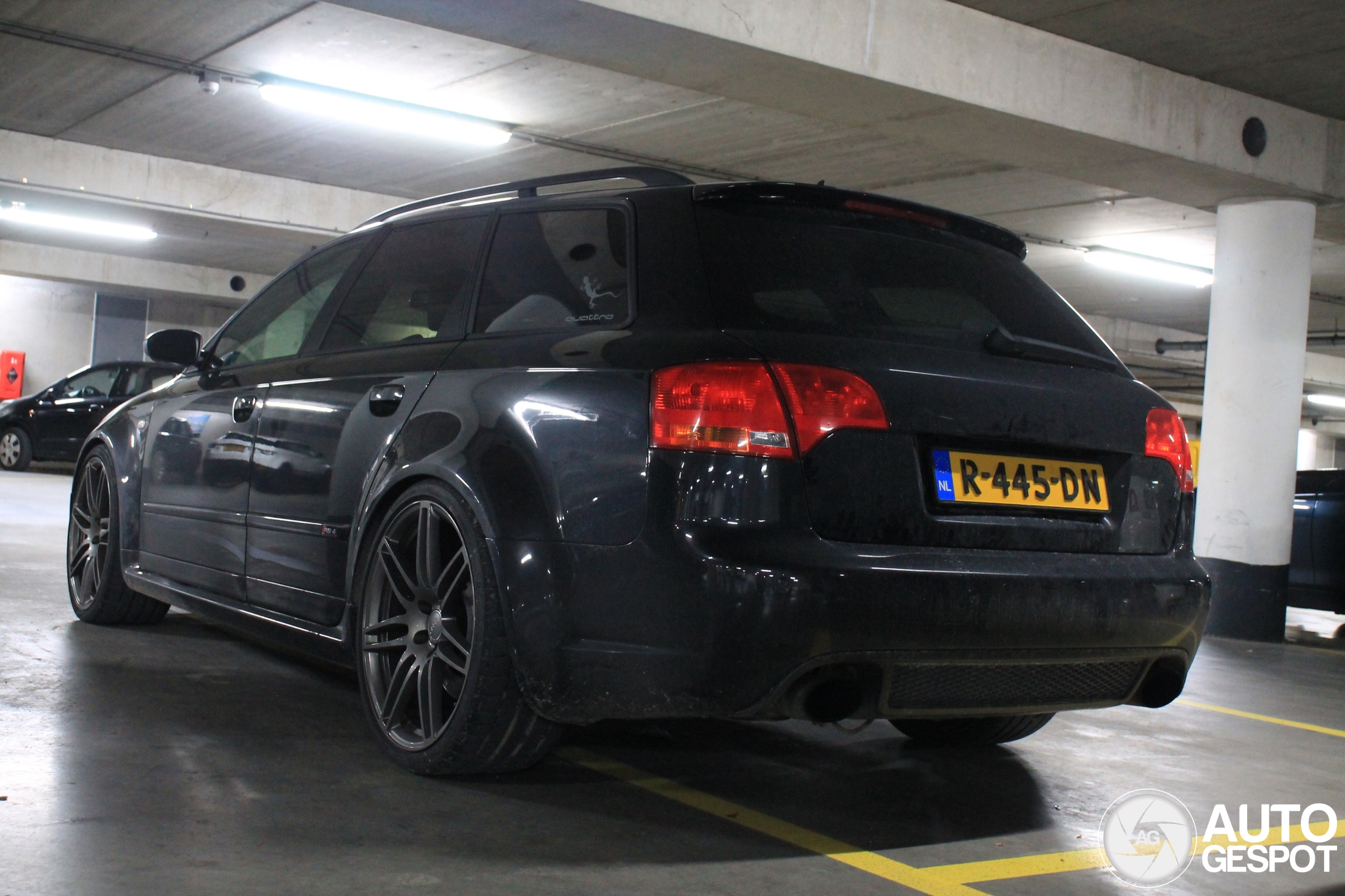 Audi RS4 Avant B7