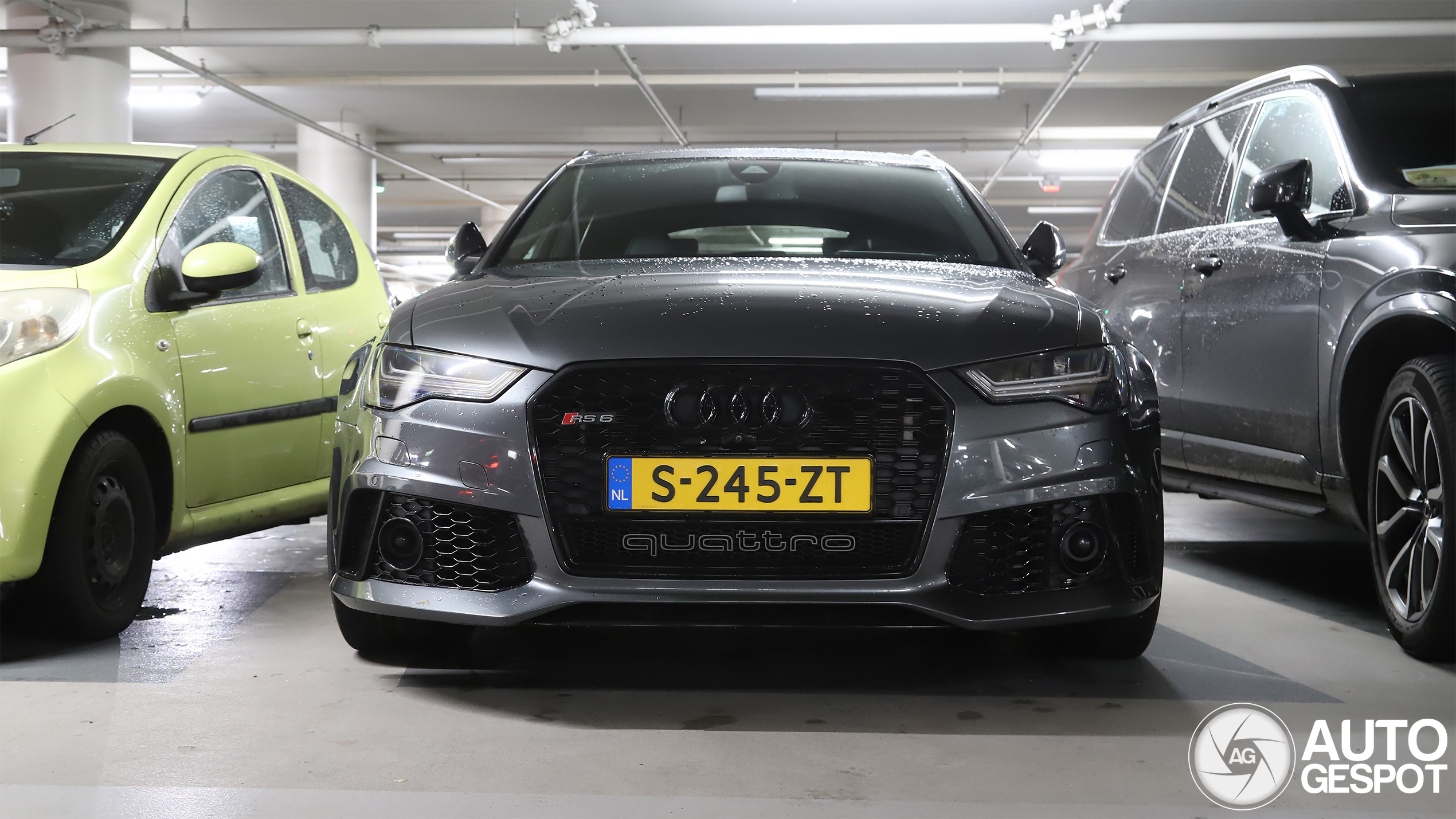 Audi RS6 Avant C7 2015