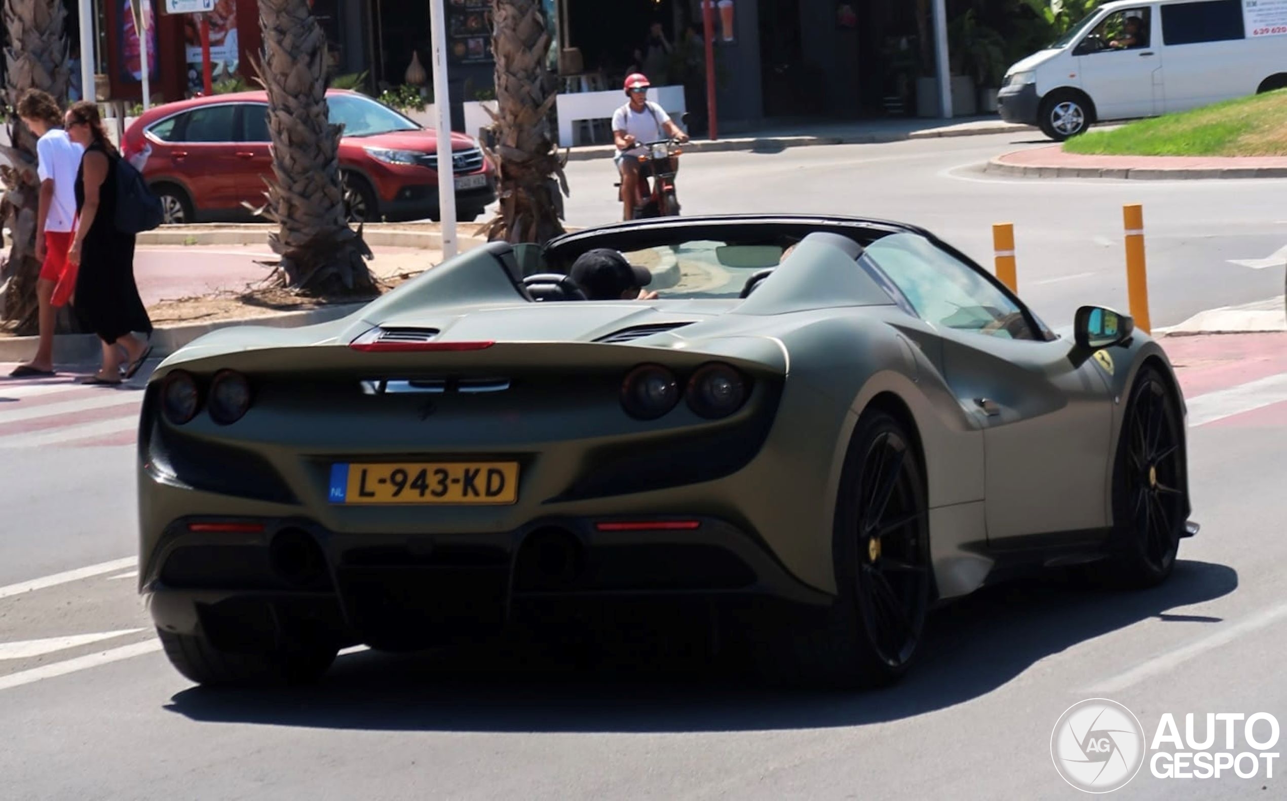 Ferrari F8 Spider