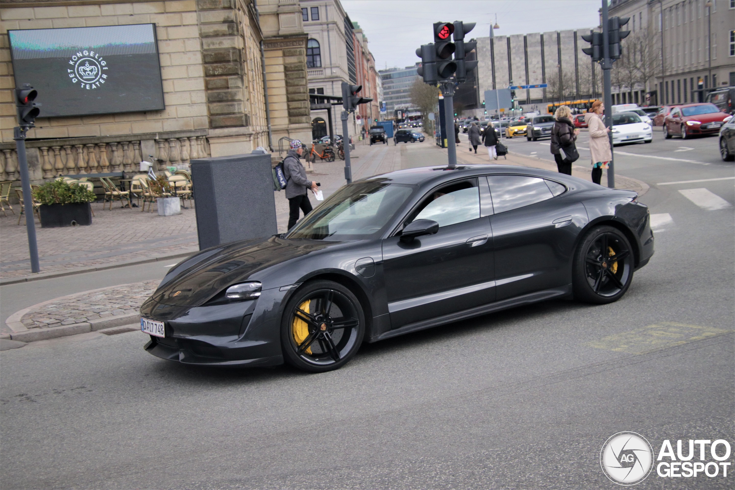 Porsche Taycan Turbo S