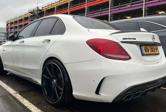 Mercedes-AMG C 63 S W205