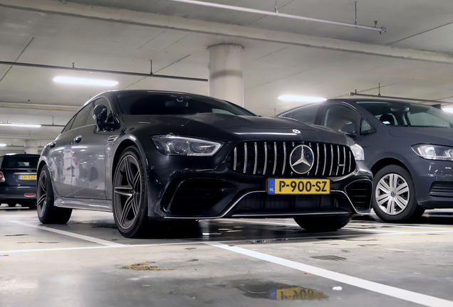 Mercedes-AMG GT 63 S X290