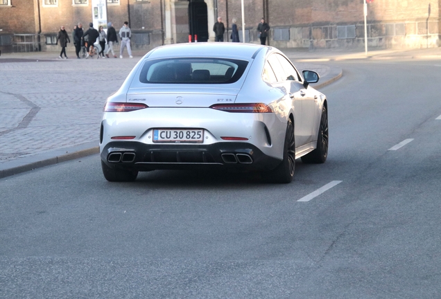 Mercedes-AMG GT 63 X290