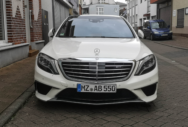 Mercedes-AMG S 63 V222