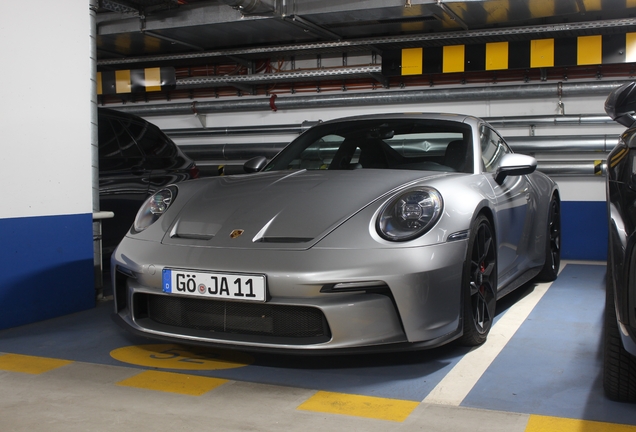 Porsche 992 GT3 Touring