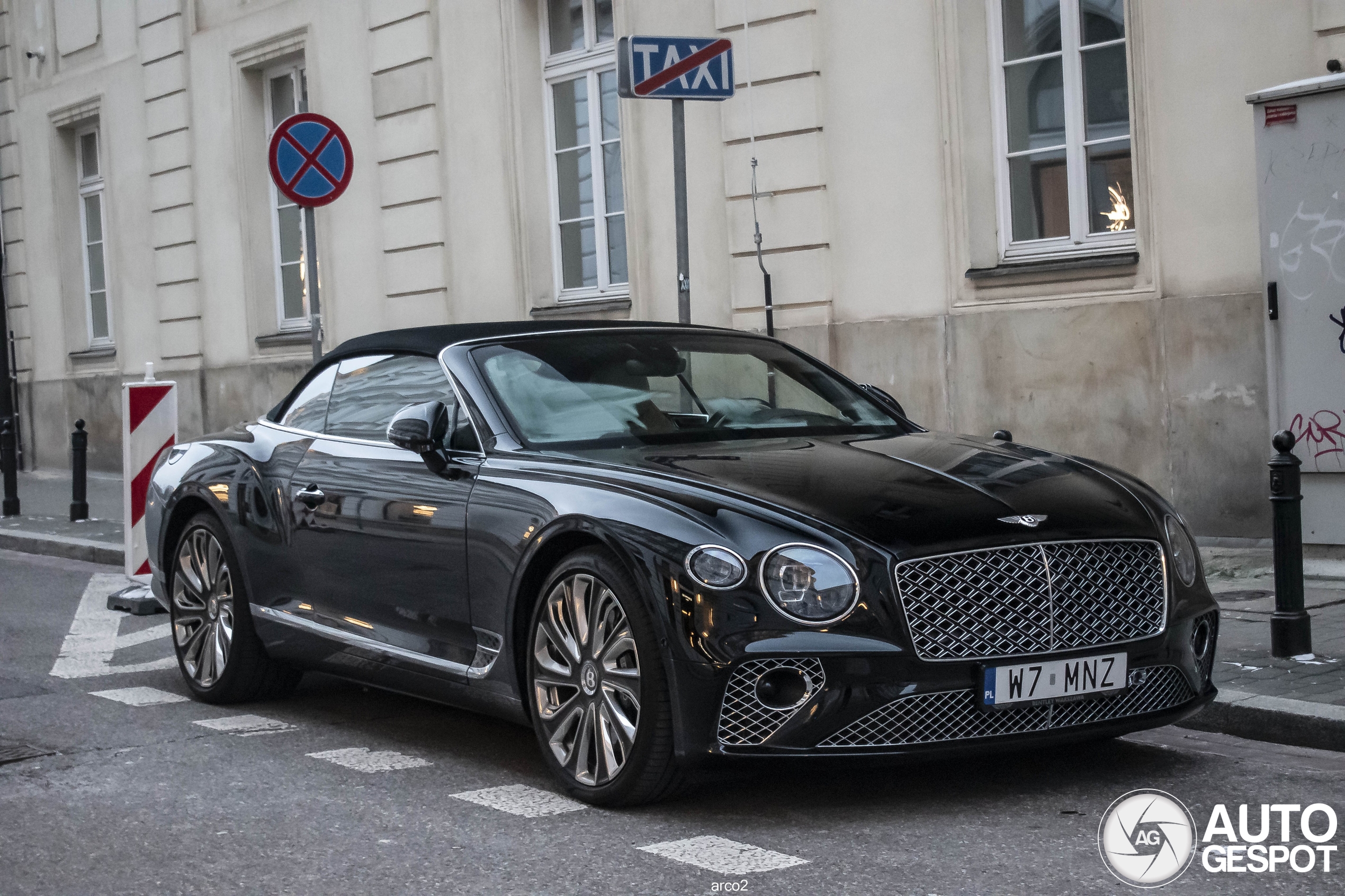 Bentley Continental GTC V8 2020 Mulliner