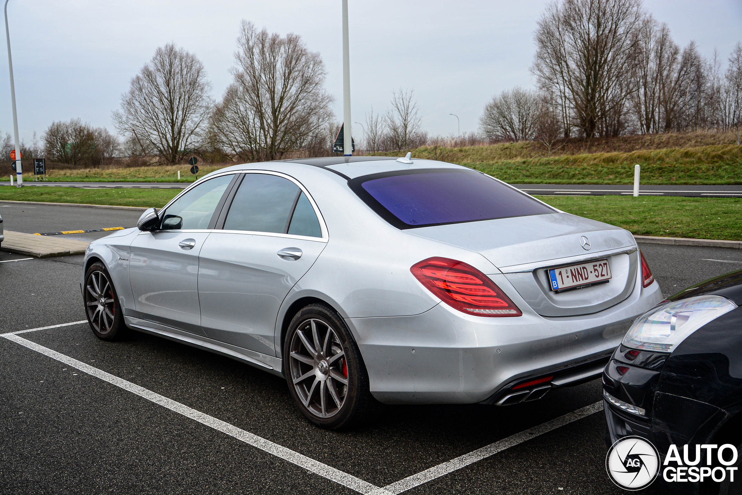 Mercedes-Benz S 63 AMG V222