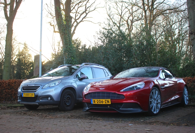 Aston Martin Vanquish Volante