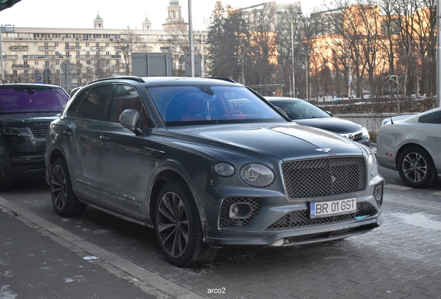 Bentley Bentayga V8 2021