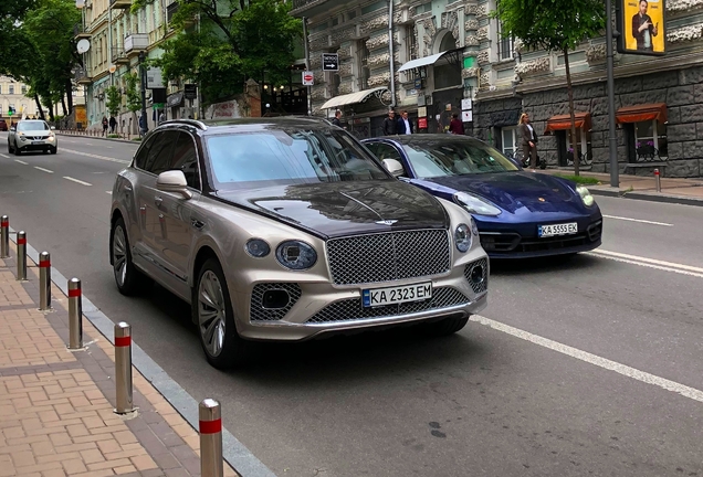 Bentley Bentayga V8 2021 First Edition