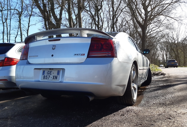 Dodge Charger SRT-8