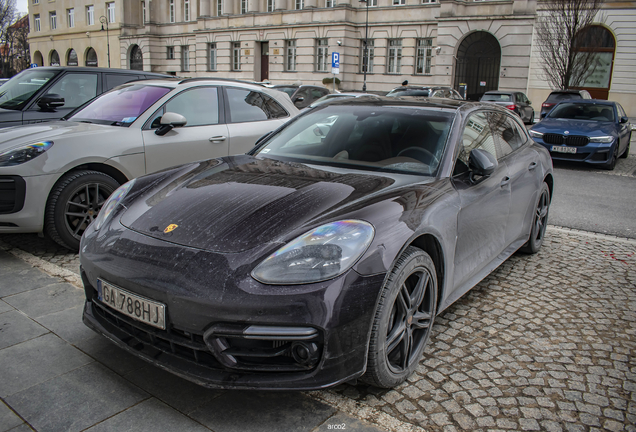 Porsche 971 Panamera GTS Sport Turismo