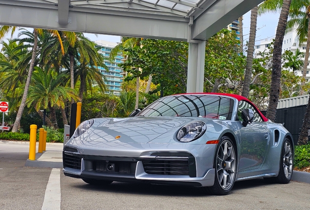 Porsche 992 Turbo S Cabriolet